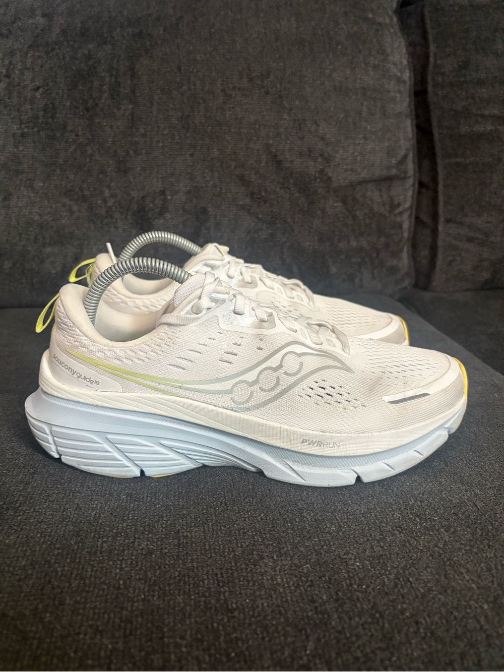 Saucony Guide 18 Wide White/Ice Melt Mesh Lace-Up Women's Sneakers size 10 W